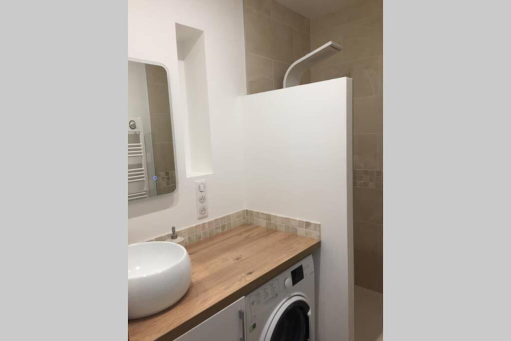 Meuble T2 Moderne En Hyper Centre Lejlighed Vittel Eksteriør billede